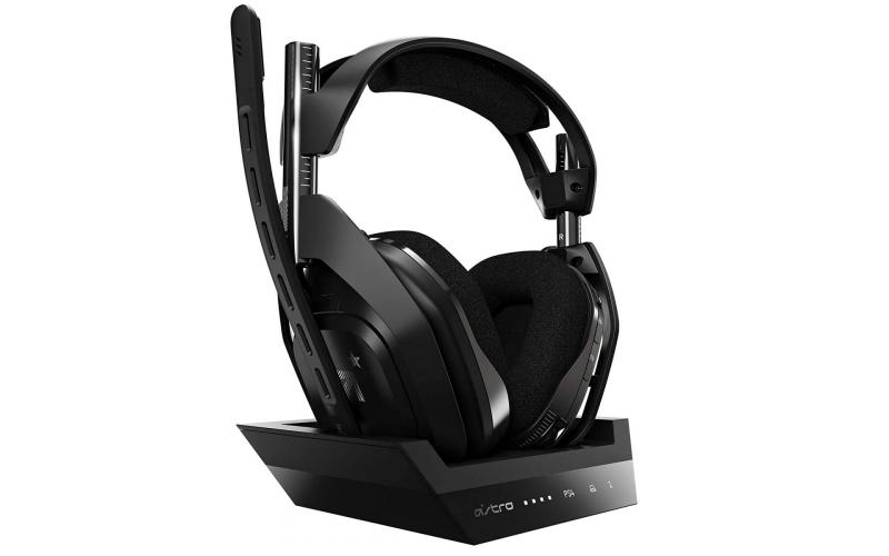 ASTRO Gaming A50 Wireless Headset + Base Station Gen 4, ANC, Dolby Audio. 3D AUDIO READY, ASTRO COMMAND CENTER SOFTWARE, RECHARGEABLE LITHIUM-ION BATTERY 15+ hours of life. USB SOUND CARD FUNCTIONALITY For PC/MAC, XBOX