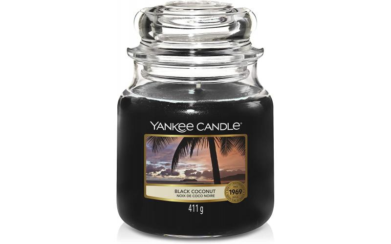 Yankee Candle Medium Jar Candle Black Coconut