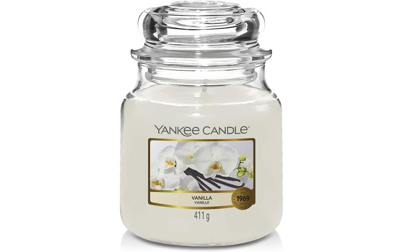 Yankee Candle Medium Jar Candle Vanilla