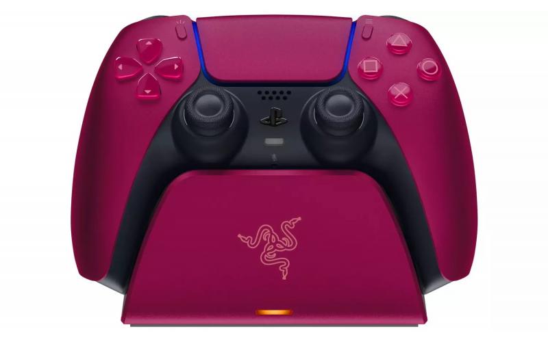 Razer Universal Quick Charging Stand for PS5 - Cosmic Red