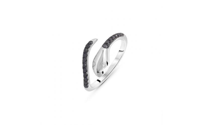 Snake Mini-Ring in Black Diamonds