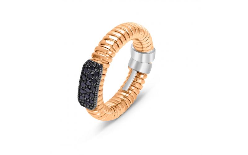 Flexible Ring in Black Diamonds